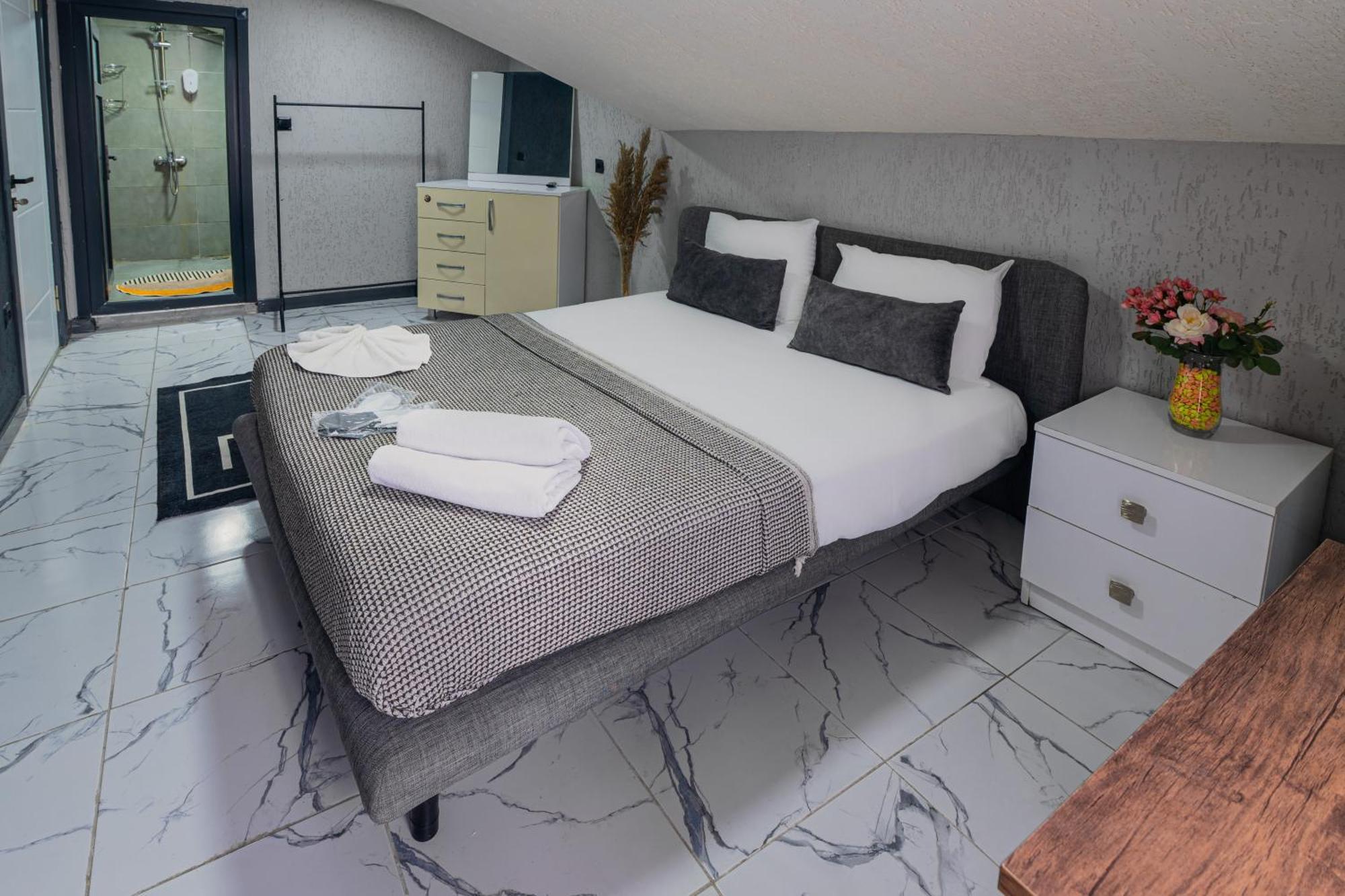 Nest Hotel Sisli Istanbul Exterior photo